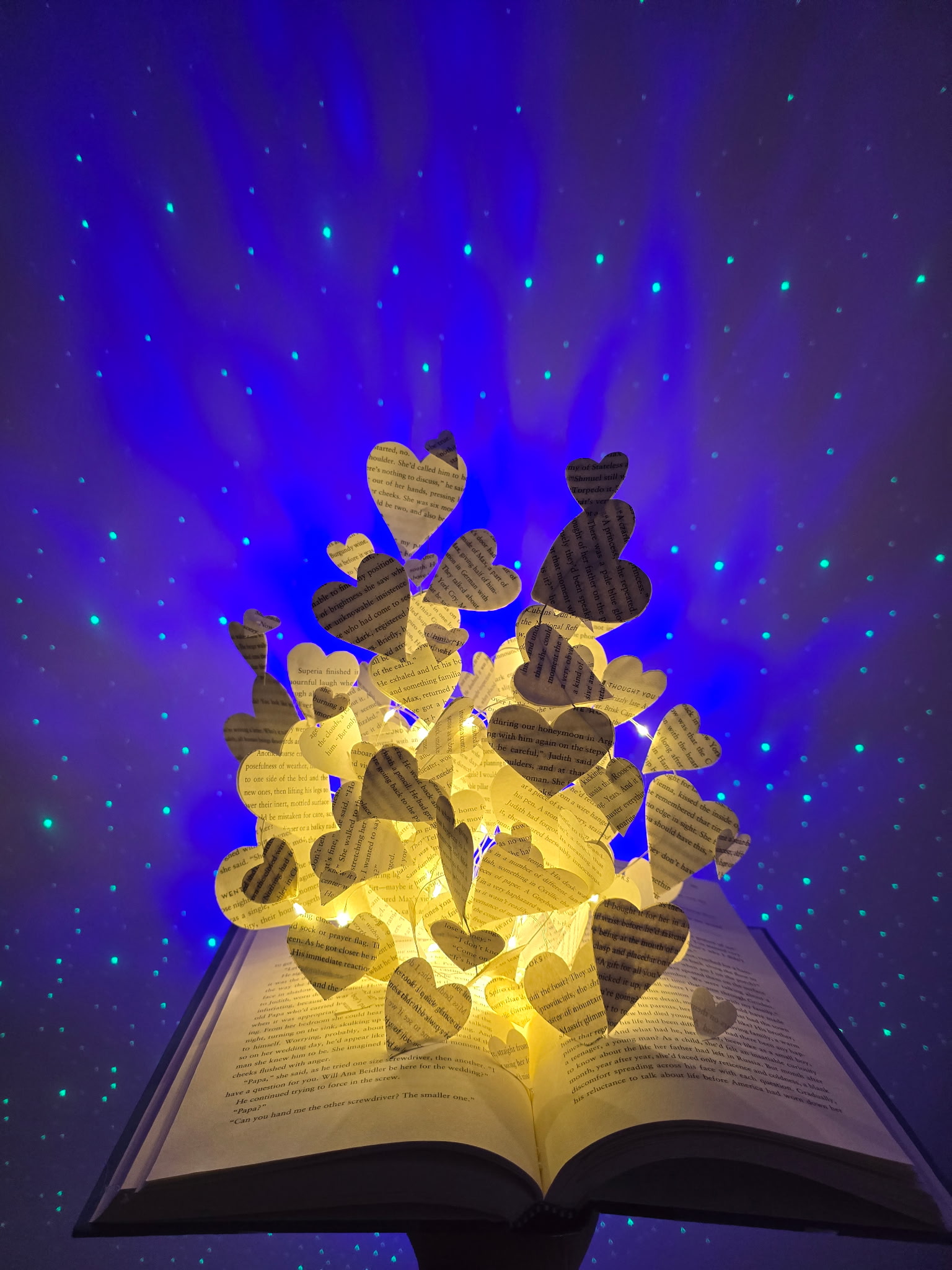 Book Sculpture Eileen Bos